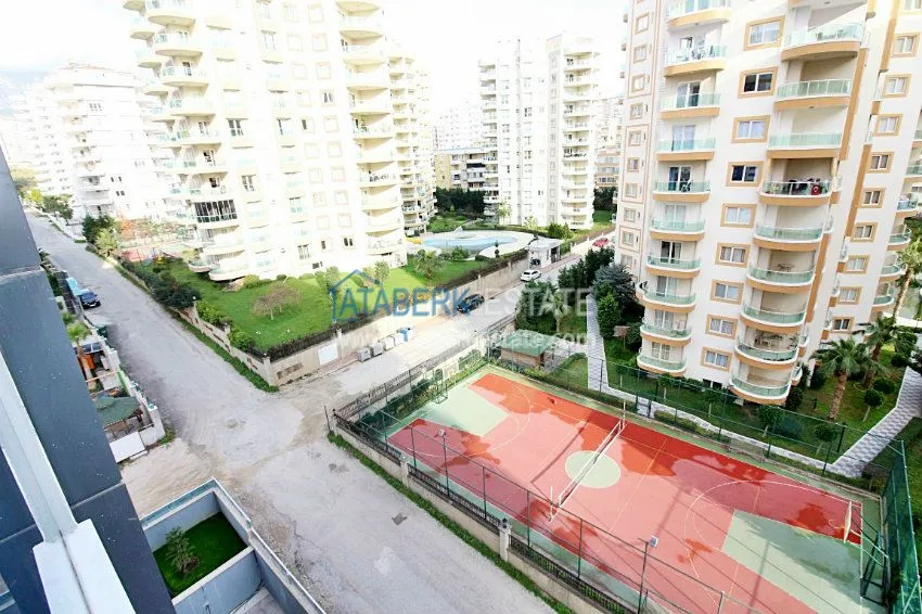 Purchase Просторный пентхаус 5+1 в Махмутларе от собственника 13 