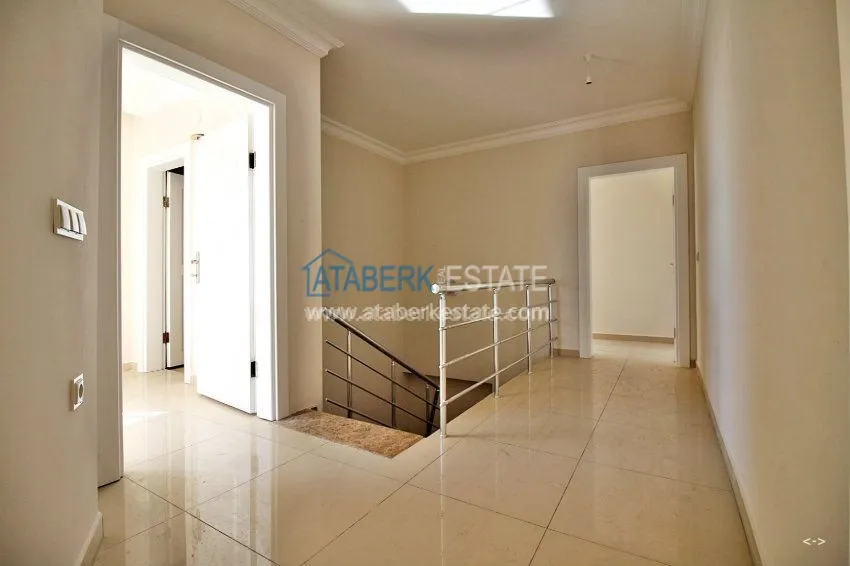 Purchase 3+1 duplex in popular Mahmutlar 5 