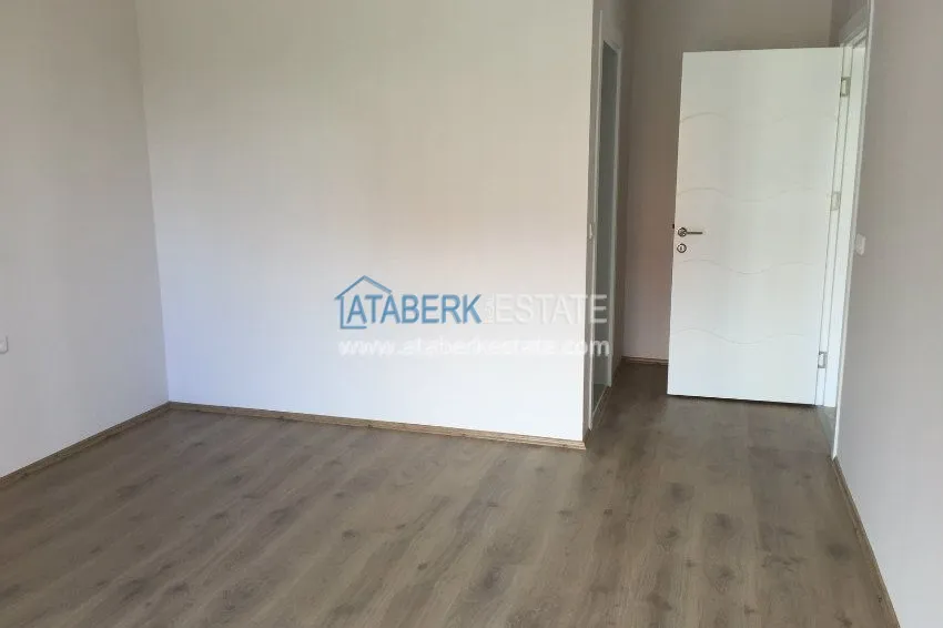 Purchase  Трехкомнатная квартира в новом комплексе. 14 