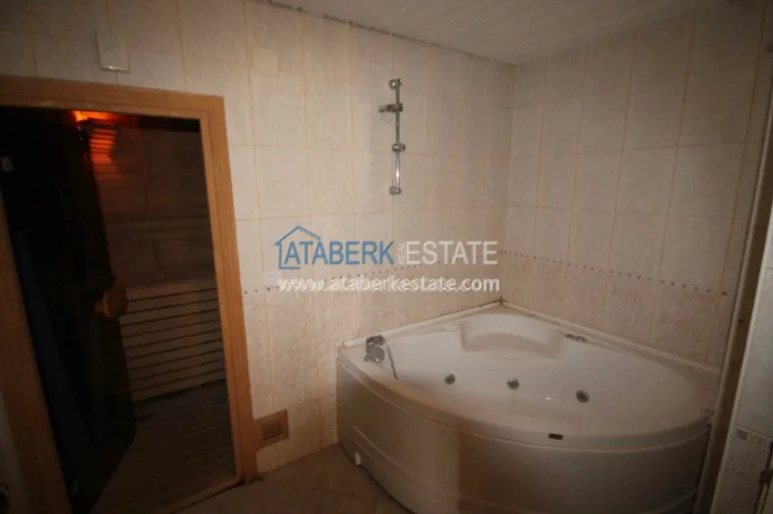 Purchase  Furnished 3+1 apartment in the elite complex in Avsallar 14 