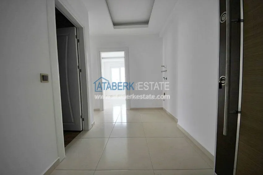 Purchase  Просторные апартаменты в потрясающим видом на море и горы. 1 