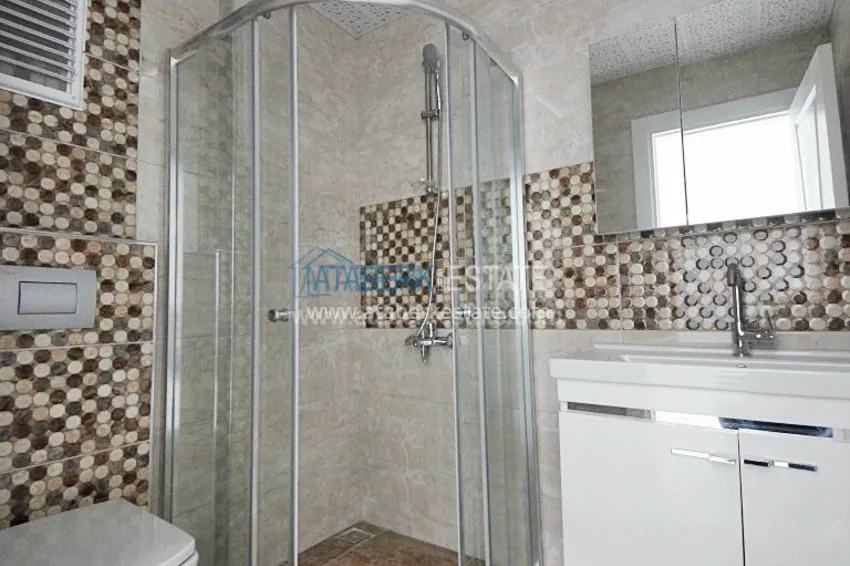 Purchase  Просторные апартаменты в потрясающим видом на море и горы. 3 