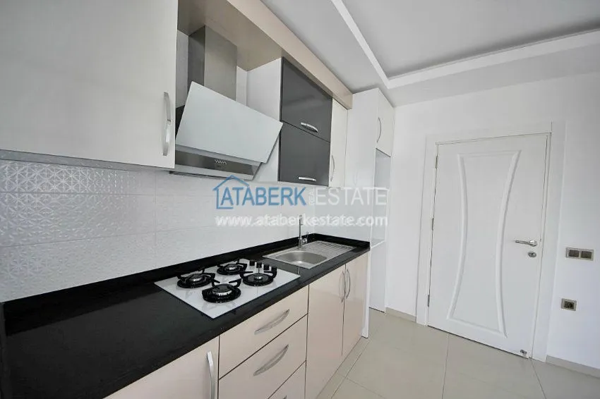 Purchase  Просторные апартаменты в потрясающим видом на море и горы. 8 