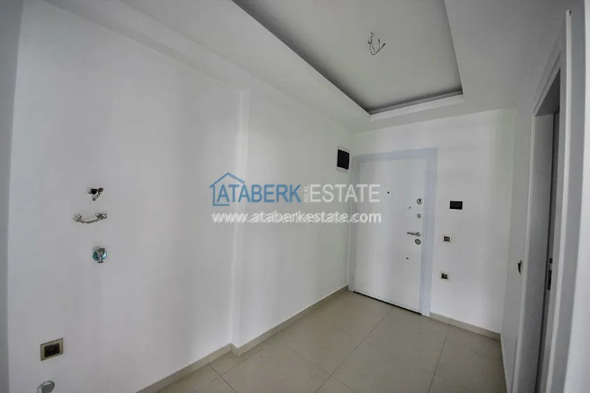 Purchase  Просторные апартаменты в потрясающим видом на море и горы. 12 