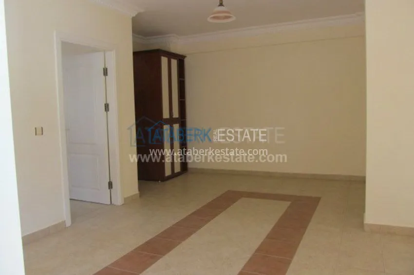 Purchase  Трехкомнатная квартира в европейском районе Оба. 3 