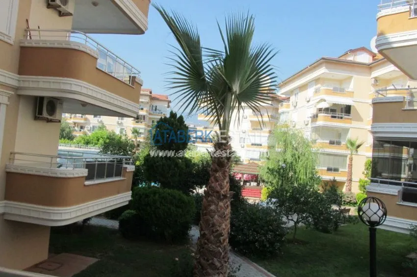 Purchase  Three-bedroom apartment in Oba 20 