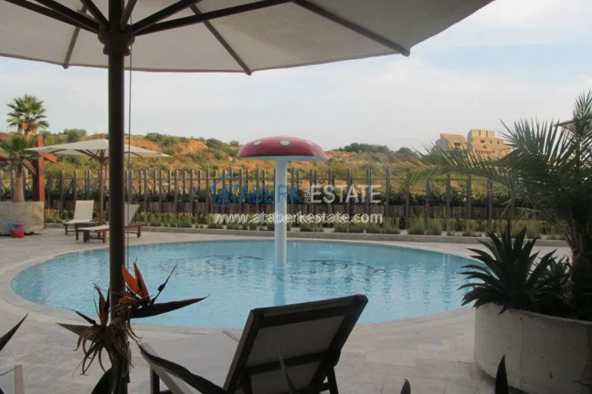 Purchase  Меблированная студия с видом на Средиземное море. 8 