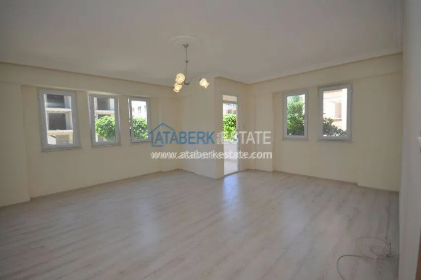 Purchase  Большая квартира в городском доме. 8 