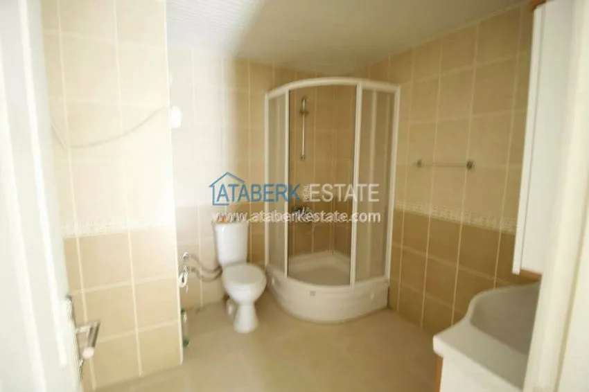 Purchase  Трехкомнатная квартира в комплексе с бассейном в центре Алании. 20 