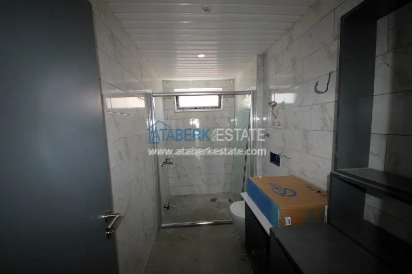 Purchase  1+1 apartment in famous Mahmutlar 8 