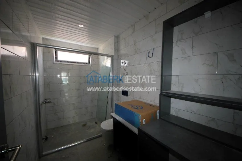 Purchase  1+1 apartment in famous Mahmutlar 9 