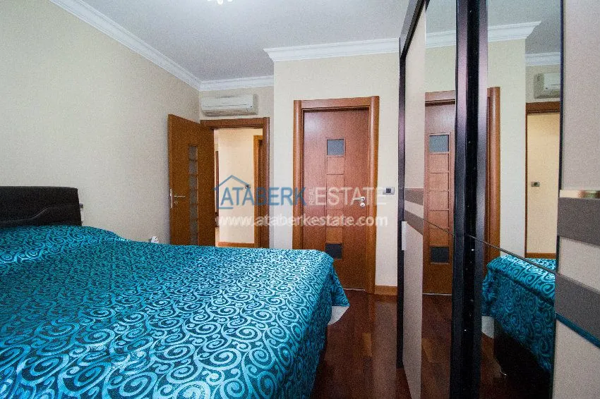 Purchase Spacious 3+1 apartment in a luxury complex in the center of Alanya 9 