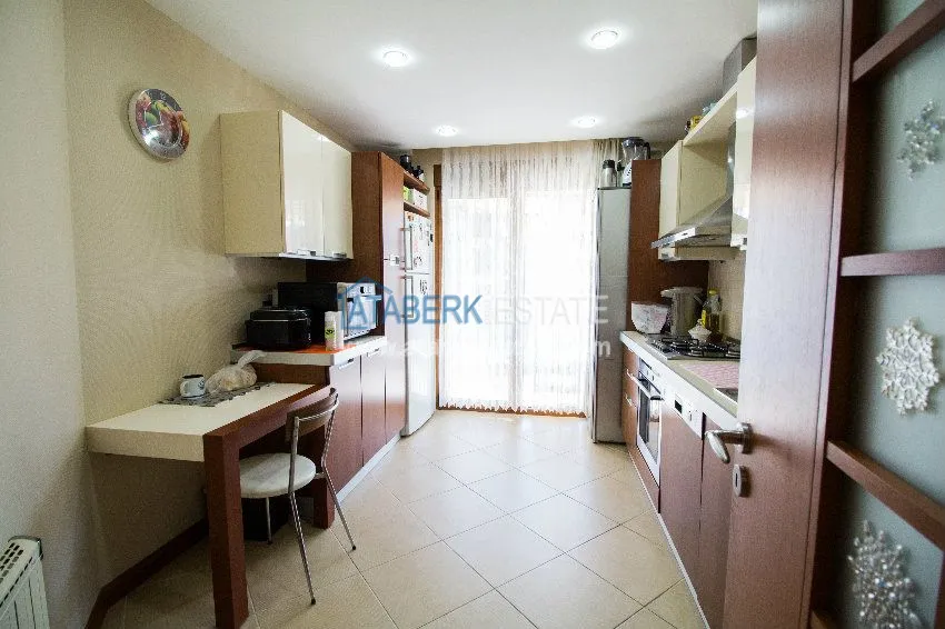 Purchase Spacious 3+1 apartment in a luxury complex in the center of Alanya 14 