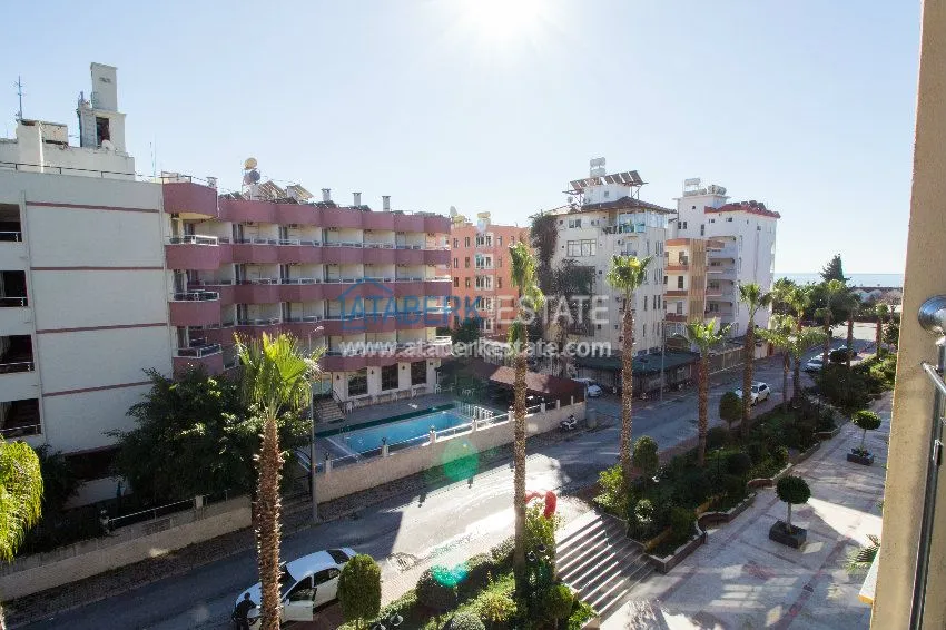 Purchase Spacious 3+1 apartment in a luxury complex in the center of Alanya 22 