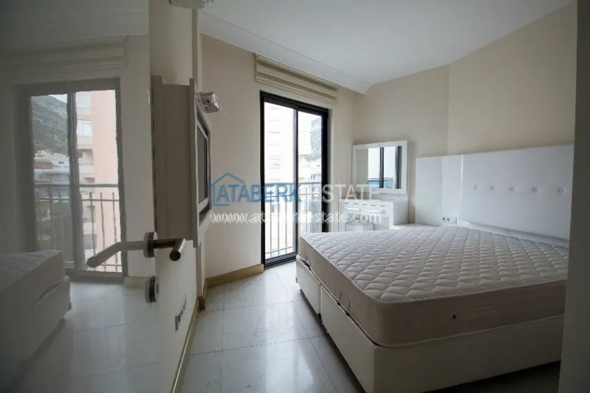 Purchase Cozy apartment in Alanya center on Cleopatra beach 1 