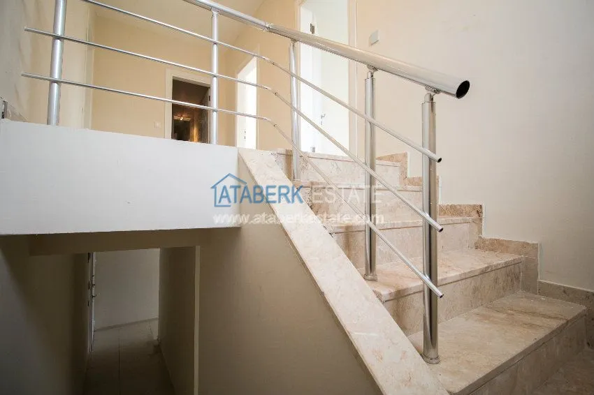 Purchase Four bedroom penthouse by the sea 11 