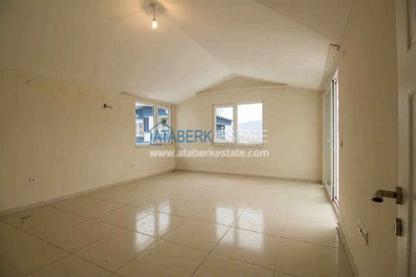 Purchase Four bedroom penthouse by the sea 15 