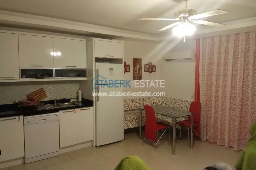 Purchase 1+1 apartment in a modern complex in Avsallar 7