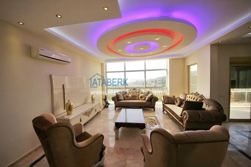 Purchase  Villa with stunning views in Kargicak 1 