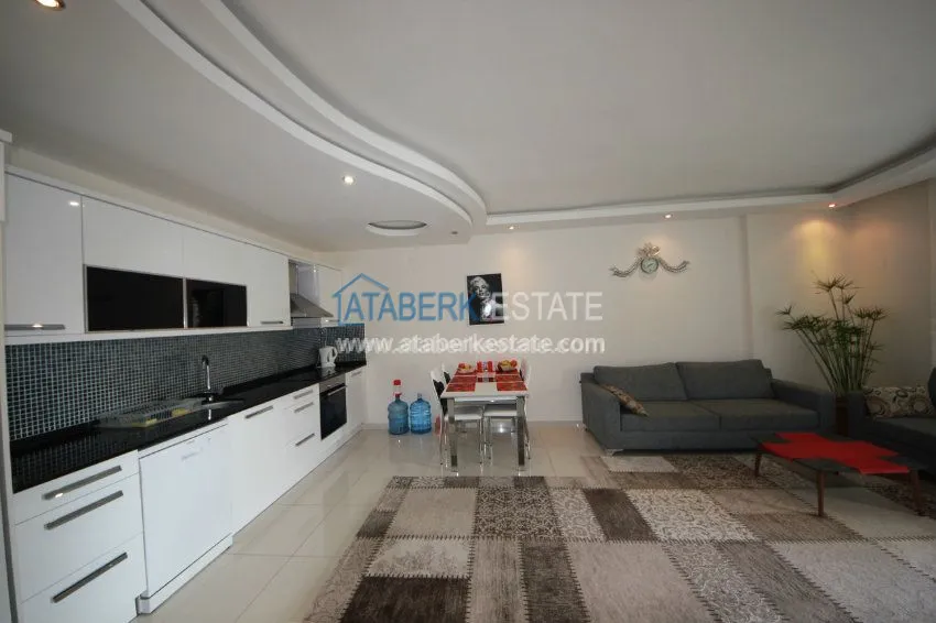 Purchase  Large 2+1 apartment in Mahmutlar 4 