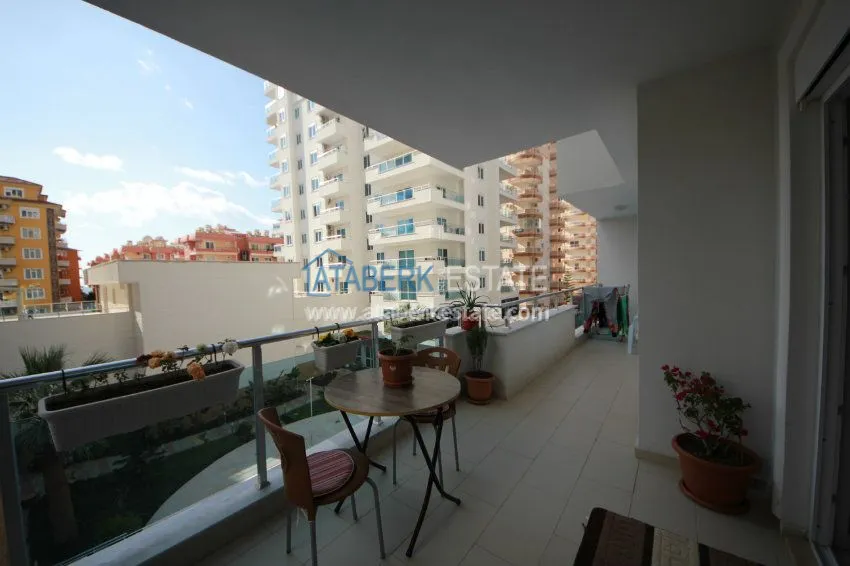 Purchase  Large 2+1 apartment in Mahmutlar 10 