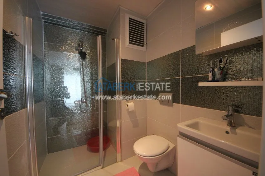 Purchase  Large 2+1 apartment in Mahmutlar 18 