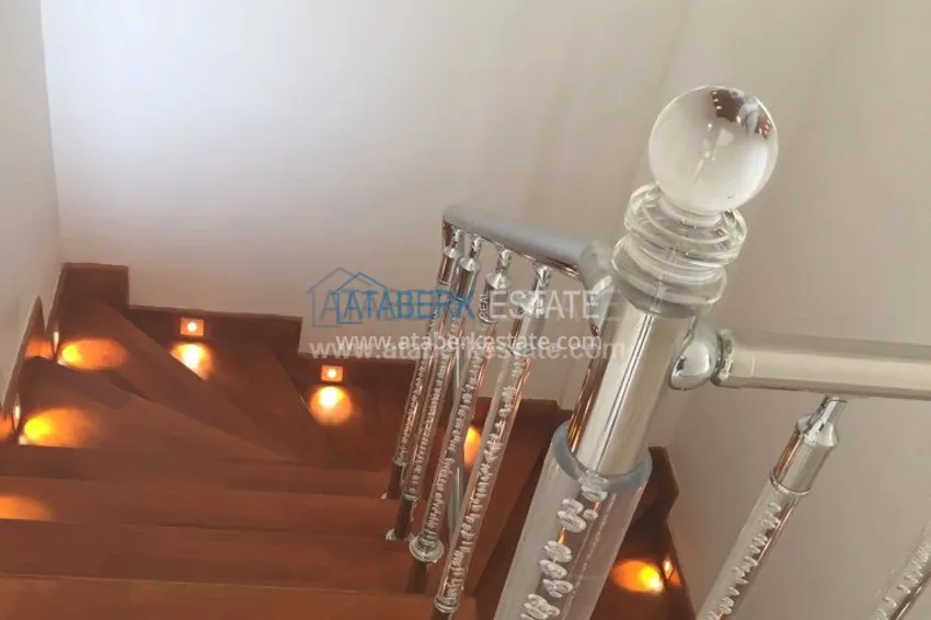 Purchase 5+1 дуплекс с потрясающим видом в Джикджили. 64 