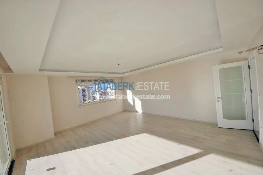 Purchase Видовая 3+1 в новострое на центральной улице Махмутлара 10 