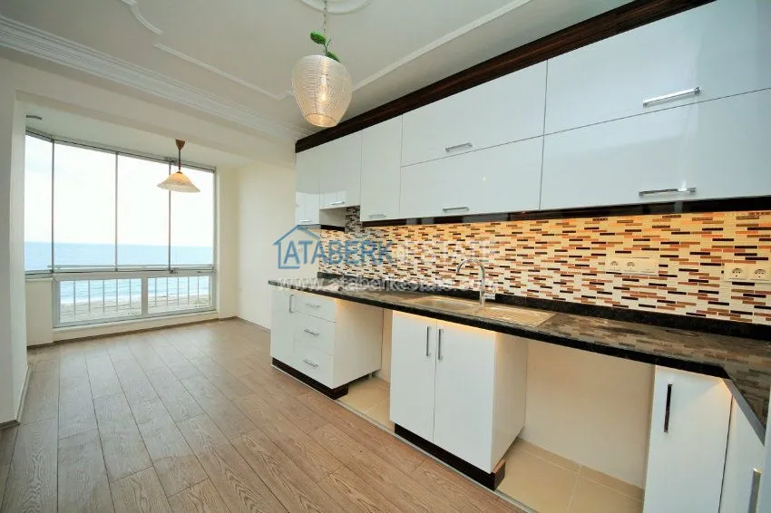 Purchase Beachfront 2+1 apartment 7 