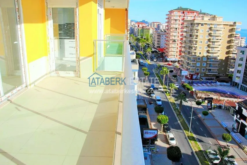 Purchase Видовая 3+1 в новострое на центральной улице Махмутлара 13 