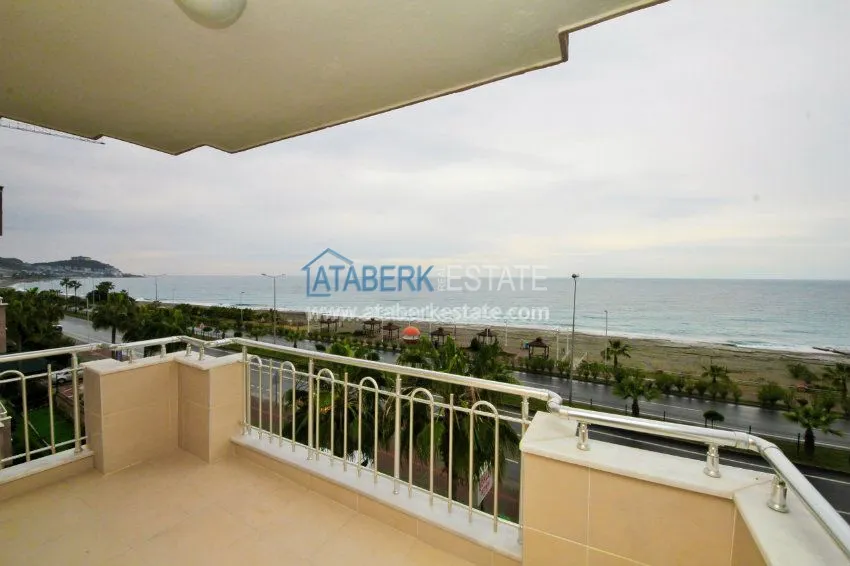 Purchase Beachfront 2+1 apartment 18 