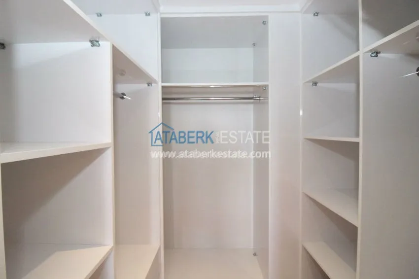 Purchase Роскошные меблированные апартаменты с двумя спальнями. 20 