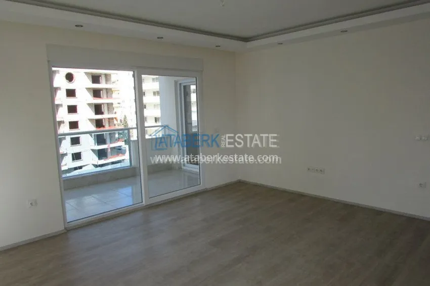 Purchase  Трехкомнатная квартира в новом доме 250 метров от моря. 3 