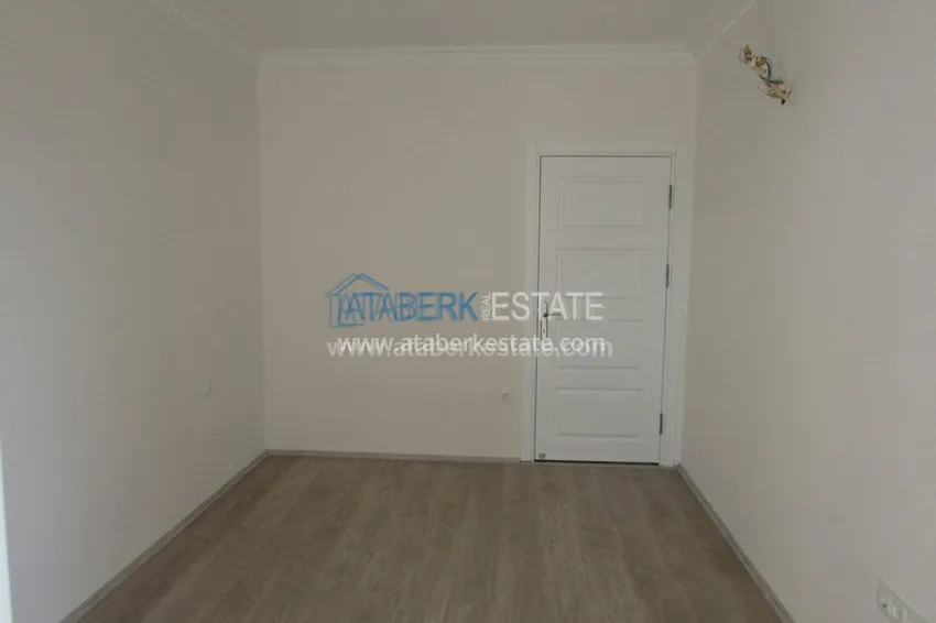 Purchase  Трехкомнатная квартира в новом доме 250 метров от моря. 8 