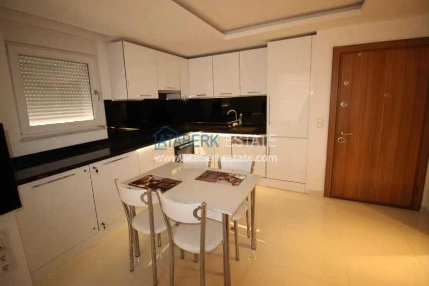 Purchase  В центре Аланьи меблированная двухкомнатная квартира 1 