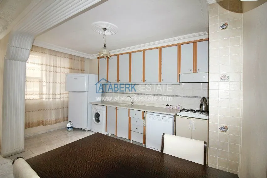 Purchase Недорогая трехкомнатная квартира в 5 минутах от побережья Средиземного моря 5 