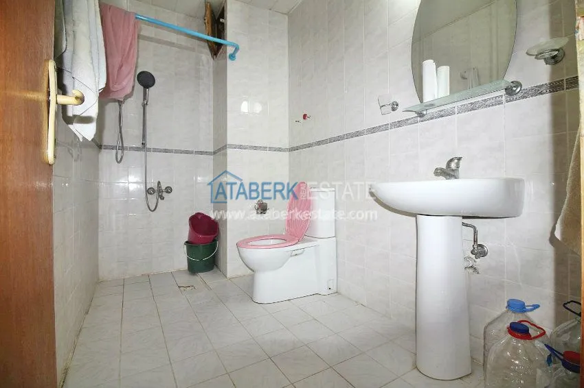 Purchase Недорогая трехкомнатная квартира в 5 минутах от побережья Средиземного моря 7 