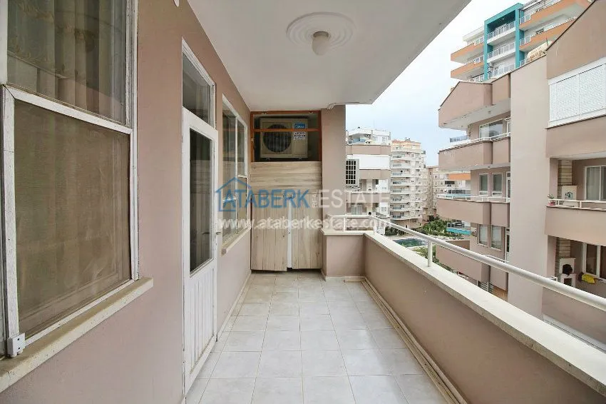 Purchase Недорогая трехкомнатная квартира в 5 минутах от побережья Средиземного моря 16 