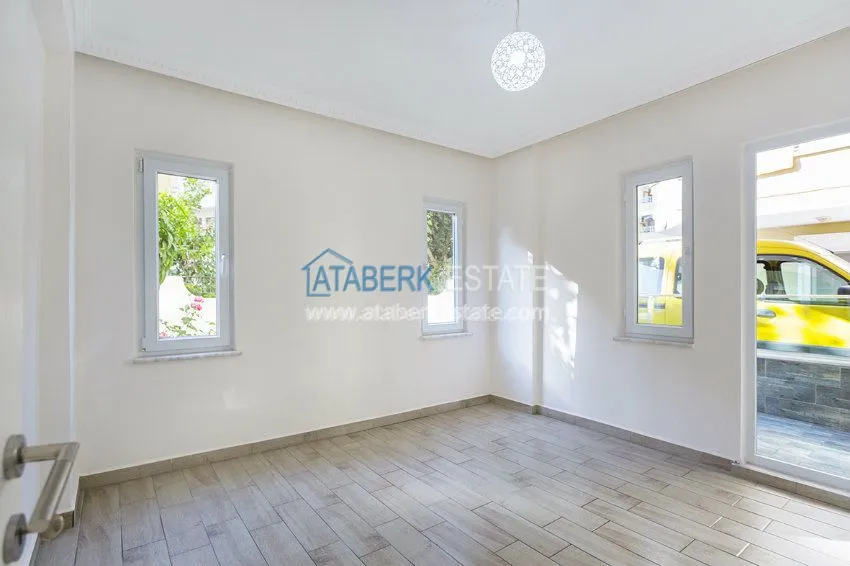 Purchase  2+1 в 15 метрах от моря!!!! 2 