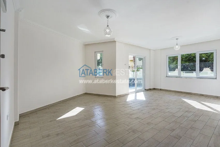 Purchase  2+1 в 15 метрах от моря!!!! 4 