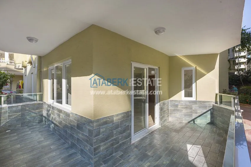 Purchase  2+1 в 15 метрах от моря!!!! 8 