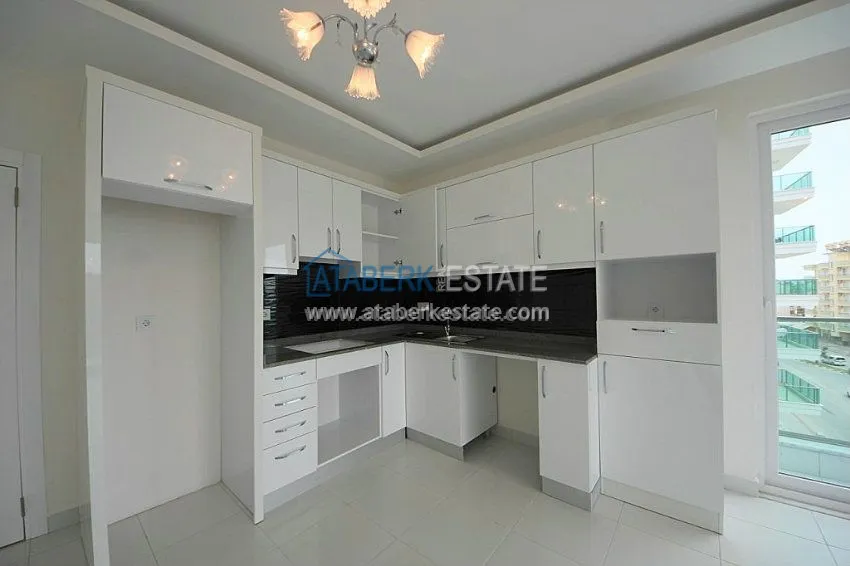 Purchase Comfortable 2+1 apartment in Mahmutlar 3 