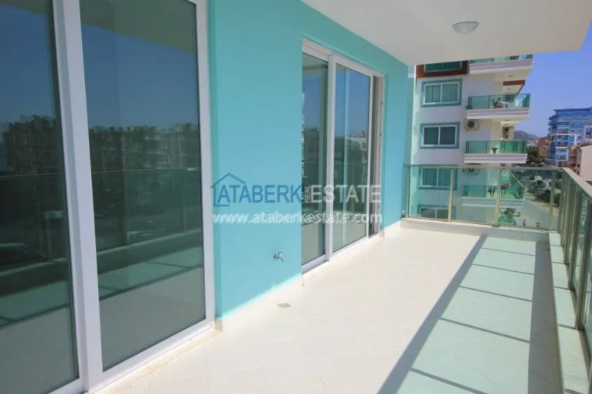 Purchase Comfortable 2+1 apartment in Mahmutlar 9 