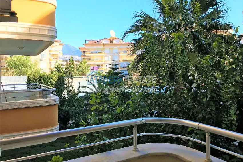 Purchase  Трехкомнатная квартира в популярном европейском районе Оба. 3 