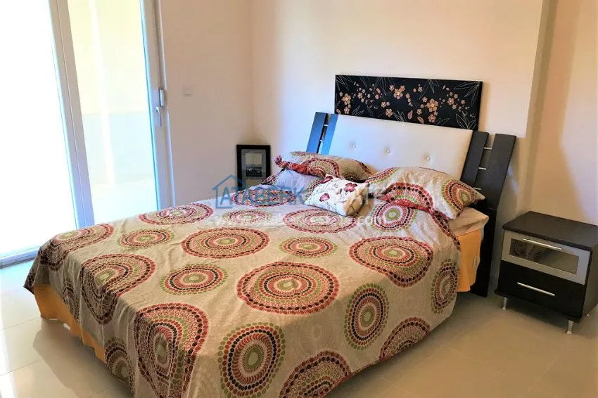 Purchase  Трехкомнатная квартира в популярном европейском районе Оба. 14 