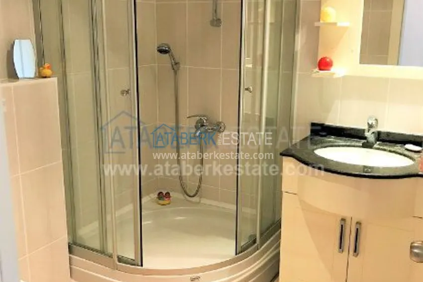 Purchase  Трехкомнатная квартира в популярном европейском районе Оба. 15 