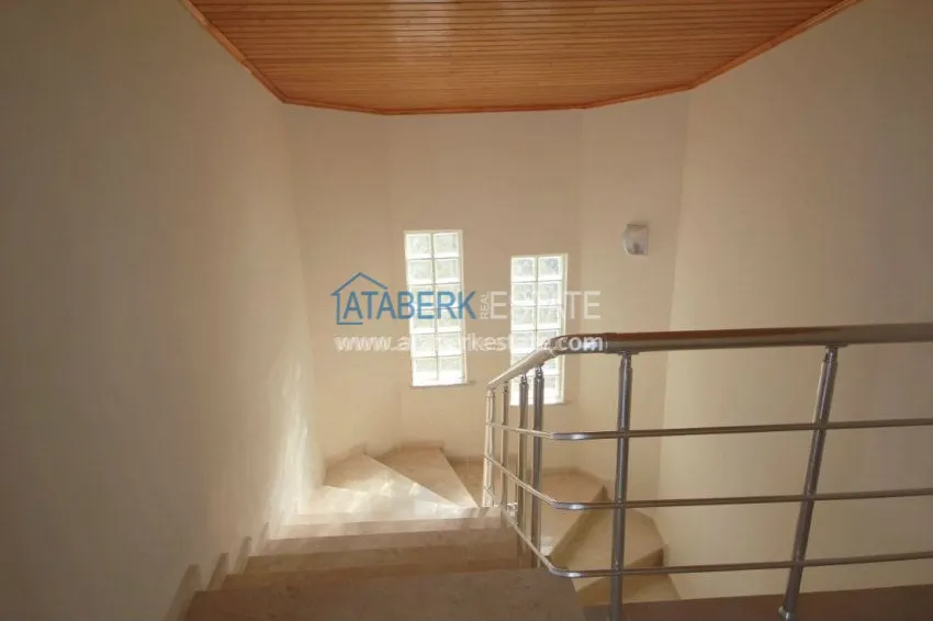 Purchase Вилла с собственным бассейном и 4 спальнями в районе Махмутлар. 5 