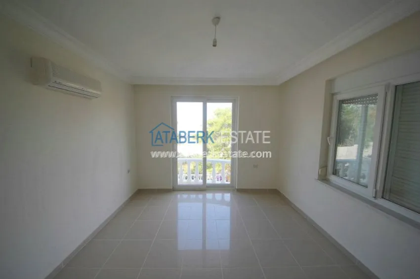 Purchase Вилла с собственным бассейном и 4 спальнями в районе Махмутлар. 12 