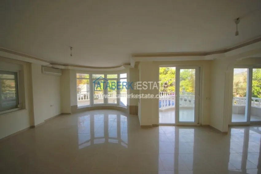 Purchase Вилла с собственным бассейном и 4 спальнями в районе Махмутлар. 22 