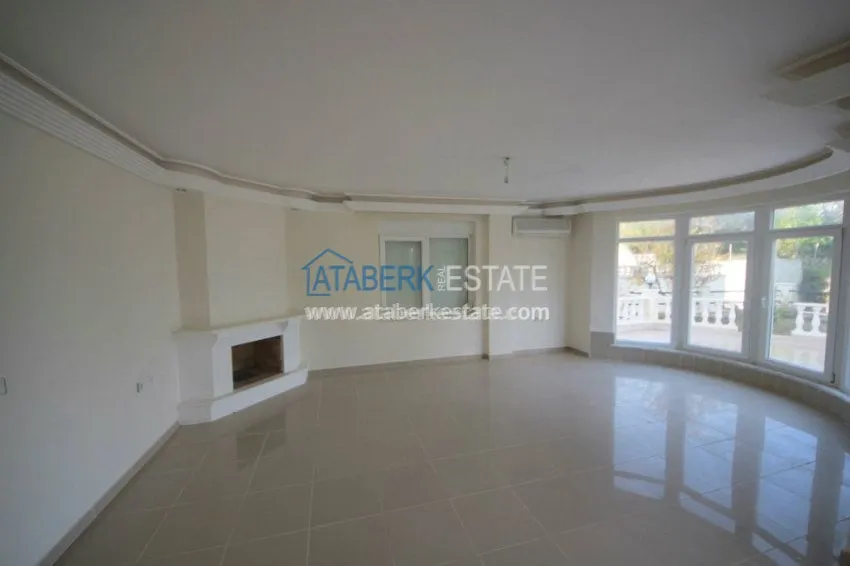 Purchase Вилла с собственным бассейном и 4 спальнями в районе Махмутлар. 26 